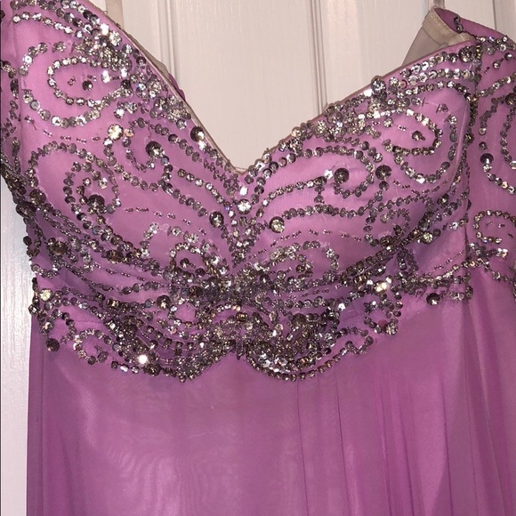 Prom/Pageant Dress - Picture 3 of 8